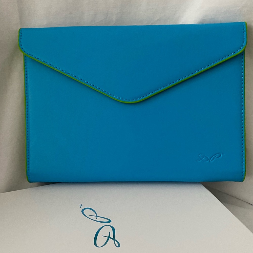 Business Portfolio/ Notebook/ Clutch